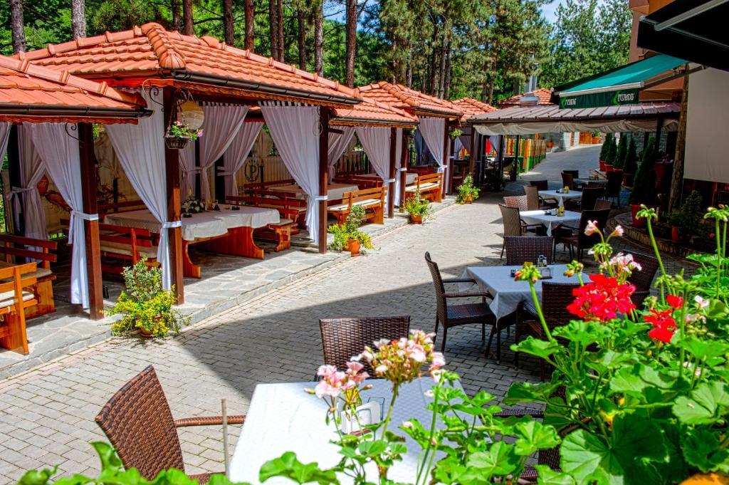 Hotel Park Bachinovo บลาโกเอฟกราด ภายนอก รูปภาพ