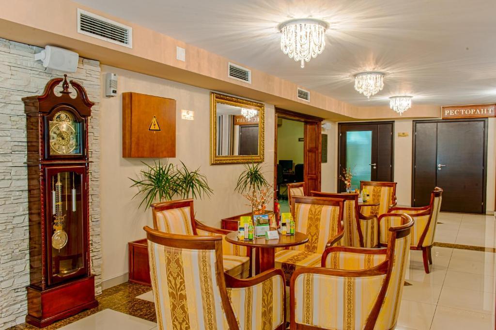 Hotel Park Bachinovo บลาโกเอฟกราด ภายนอก รูปภาพ